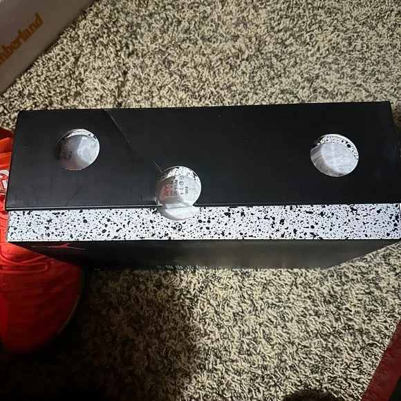 Off White x Air Jordan 5 Retro - Size 11 - Picture 12 of 16